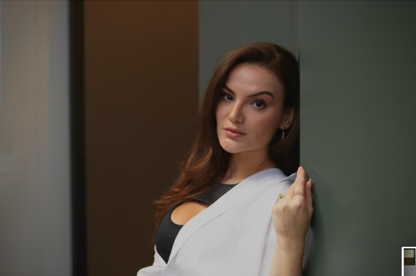 14K Yellow Gold Double Beaded Chevron Design Ring